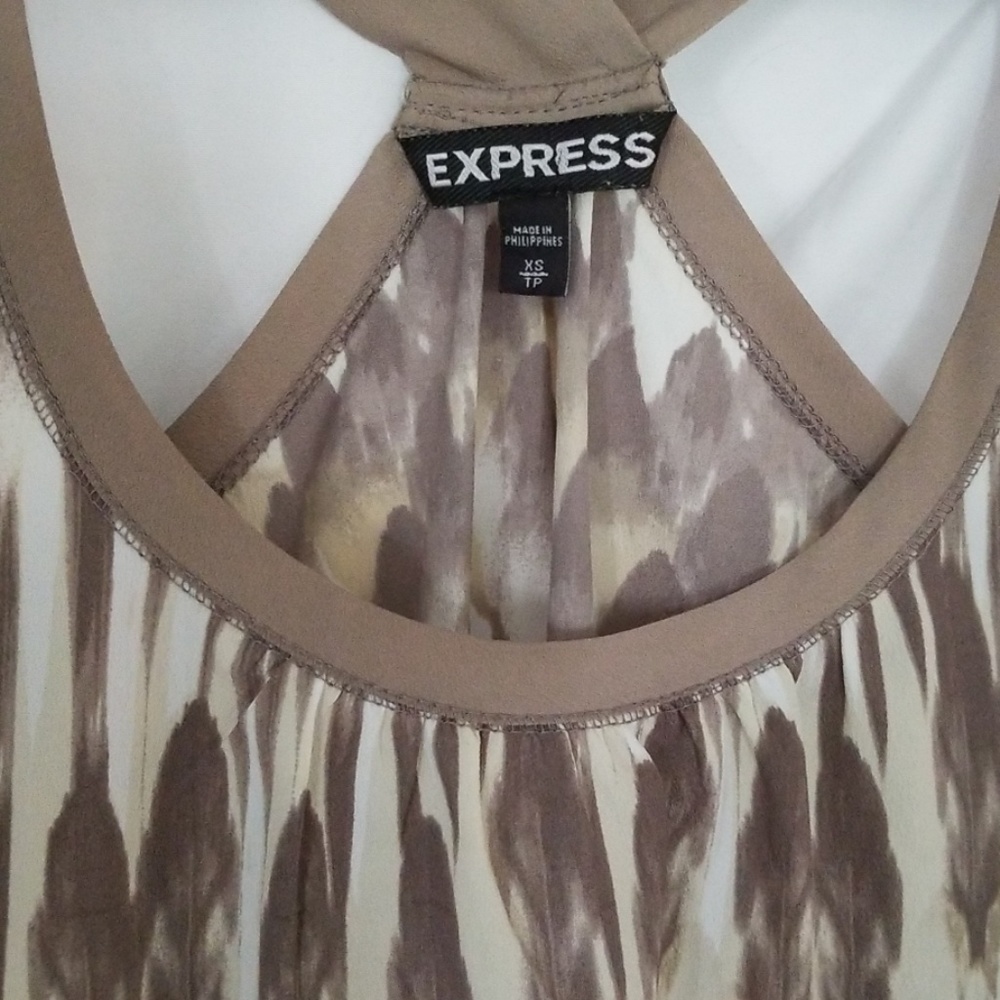 Express Top - Picture 2 of 2
